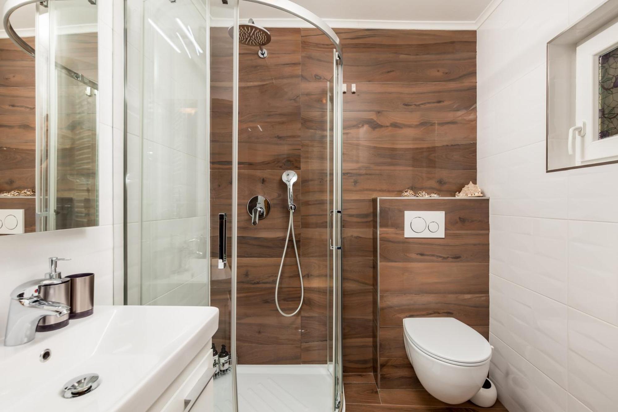 Sorgenfrei Apartment ロヴィニ エクステリア 写真